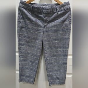 Dockers Women's Gray Checkered Capris